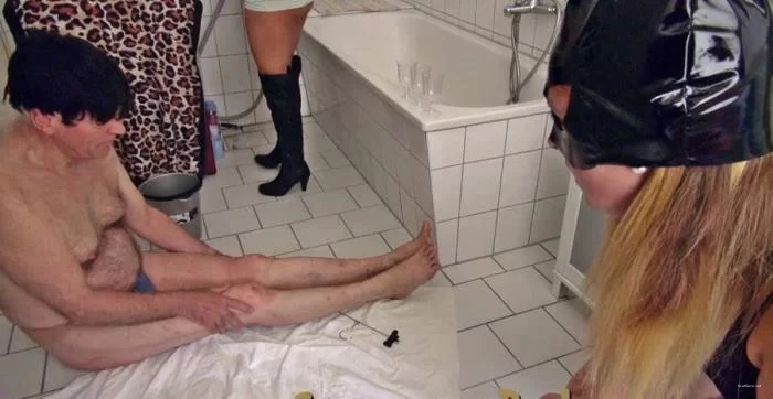 Scat Cats, Domi, Kimi, Lucy, Hanna - Scat Cats - The Worthless Toilet Pig P3 [SD / 261 MB]