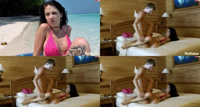 MeliDeluxe - Seitensprung! Von Urlaubsbekanntschaft gefickt [Full HD / 154.97 MB]