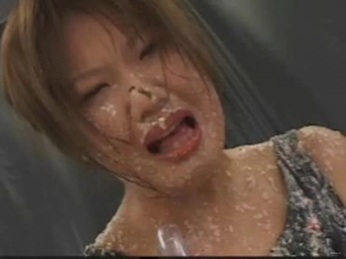 US 01 Ultra Shiteating - MASD-008 - Japan Scat Piss Shit Eating Vomit Puke [DVDRip / 1.46 GB]