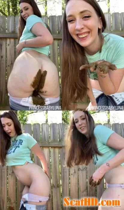 PrincessBabyLuna - Outside Messing in Jeans First Scat Taste [HD 720p / 265.75 MB]
