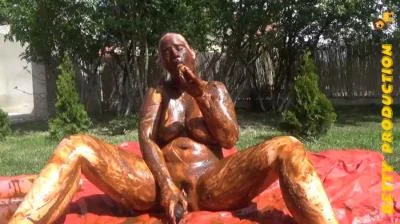 Play Dirty Anal: (Scat Queen Betty) - Outdoor Scat Sex [FullHD 1080p] (Toys, Dirty Anal)