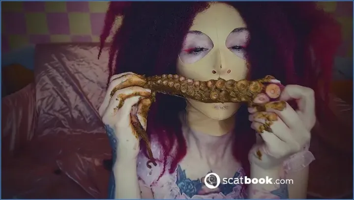 Wild Mediterranean Diet with Sweet Betty Parlour, Fisting and Anal - popular scat video at ScatSlave