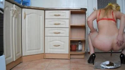 KingDavidPoopingGirls: (Solo) - Paris Nasty Butt Poo [HD 720p] (Poop, Shit)