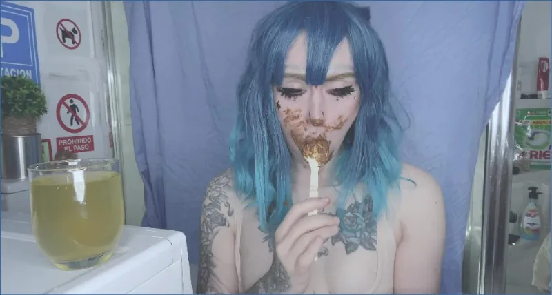 Sweet Betty Parlour 21 09 14 - Sexy Ghost Babe SCAT Madness!, Shitting - Solo, Smearing - scat porn video at ScatSlave.net