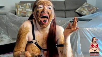 Smearing: (GingerCris) - Cris Needs Some New Shoes [FullHD 1080p] (Solo, Toy)