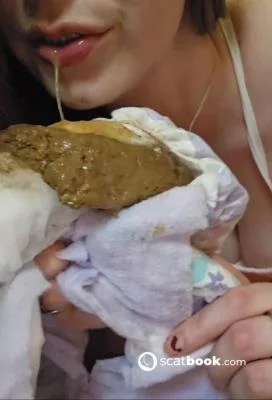 Scatbook: (Princess Baby Luna) - Make out 1 [UltraHD 2K] (Eat Shit, Amateur)