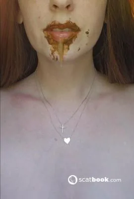 ScatBook: (PrincessBabyLuna) - Smelly Shitty Kiss [UltraHD 2K] (Solo, Eat Shit)