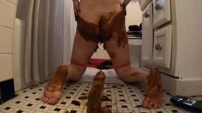 Poop: (Layla Lee) - Good Poo Girl, Nasty Girl [FullHD 1080p] (Panty, Panty Poop)