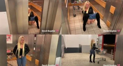 Devil Sophie - Elevator sfontne [HD 720p / Fingering, Facial]