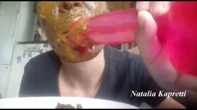 Scatting: (Natalia Kapretti) - She Became Addicted To Shit So Quickly [HD 720p] (Eat Shit, Dildo)