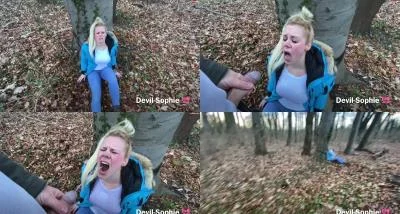 Devil Sophie - Gefesselt im Wald zur ck gelassen - Der Helfer hatte nur eins im Sinn - Pissen [FullHD 1080p / Anal Sex, Masturbation]