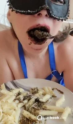 The diarrhea paste [FullHD 1080p / Eat shit, Piss Drinking]