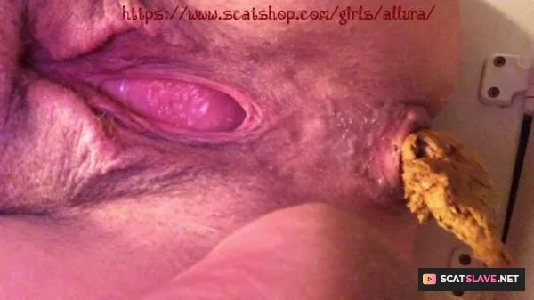 Scatshop.com: (Allura) - Milky Tits & My Morning Shit [HD 720p] (284 MB)
