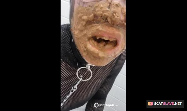 The slave eats her master's shit from the toilet [HD 720p / 570.39 MB]