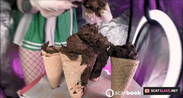 Fan with  unusual  ice cream [FullHD 1080p / 212.56 MB]