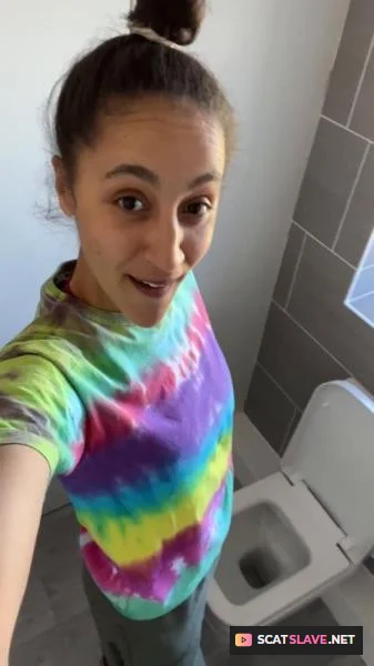 Scatbook.com: (Ella Dearest aka Efro Ella) - Silence In The Toilet [FullHD 1080p] (74.5 MB)
