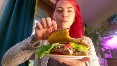 Scatshop (Classy N Gassy) - Gassys Thanksgiving Dine And Dump [FullHD 1080p] (Toilet, Couple)