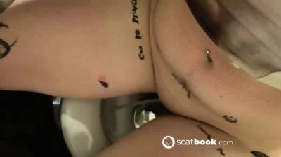 Scatbook (Malafalda) - Pipi Darkfans [HD 720p] (Toy, Foodplay)