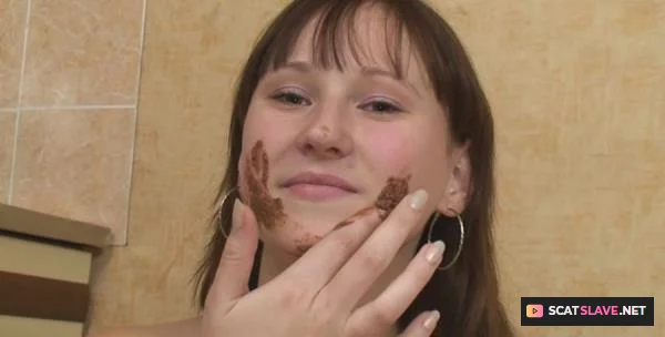 PoopVideo: (Masha) - Private Scat [HD 720p] (393 MB)