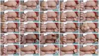 Scatbook (Miss Anja) - Merry Shitty Christmas - Poopy Asshole Sniffer Part 1 [FullHD 1080p] (265 MB) - ScatSlave