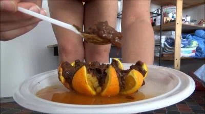 Scatshop (Mistress Roberta) - Kaviar On Orange [SD] (Eat Shit, Toilet Slavery)