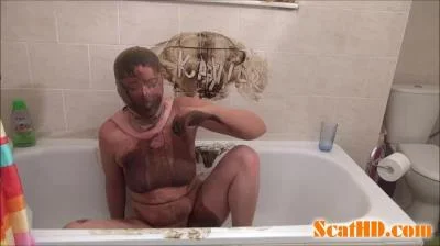 Kaviar Porn - Dirty games with my bitch’s shit [F[llHD 1080p / Solo, Defecation]