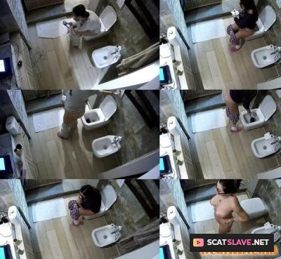 ShitGirl - Scat 1 [FullHD 1080p / Young Girls, Shitting Ass]