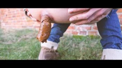 Filthygrid (Mia Skye aka MiaRoxxx) - Sausage For The Farmer [HD 720p] (Germany, Pooping)