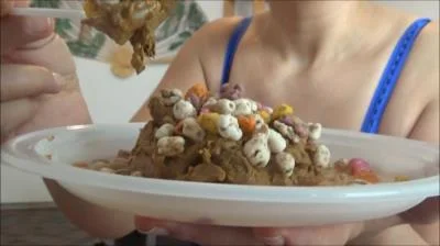 Scatshop (Mistress Roberta) - Delicious Shit Cake [SD] (Eat Shit, Toilet Slavery)
