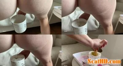 NatashaF - I make you breakfast! [HD 720p / Scat, Pissing]