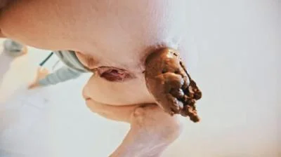 Filthygrid (Mia Skye aka MiaRoxxx) - In Love With This [HD 720p] (Germany, Pooping)