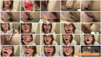 worthlessholes - Eating shit from plug and edging [FullHD 1080p / 1.12 GB] - ScatSlave