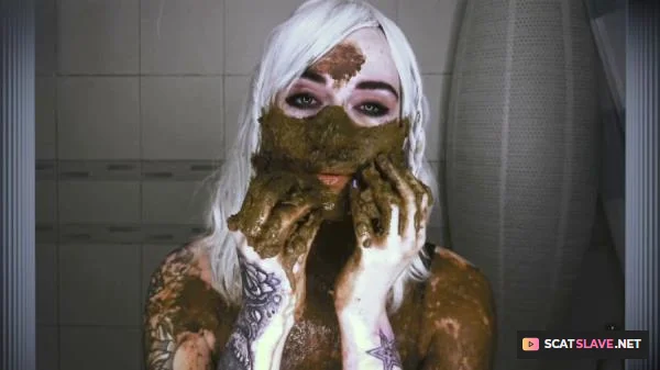 SG-Video (Betty) - Mega Scat Eat Model Betty Eat Her XXL Shit [FullHD 1080p] (1.46 GB)
