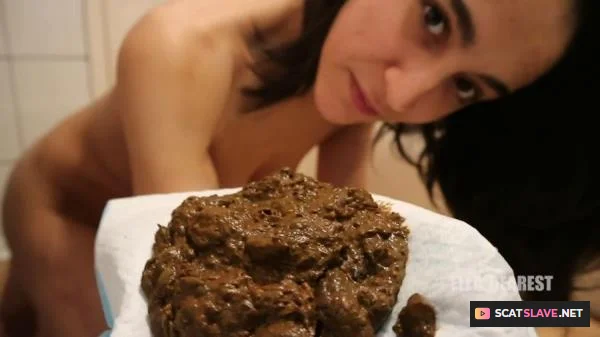 Scatbook (Ella Dearest aka Efro Ella) - Morning Custom Poo [HD 720p] (21.5 MB)