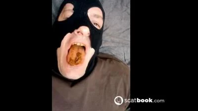 Scatbook (Mistress Luciana) - Schon die Praline lutschen [HD 720p] (Germany, Kaviar)