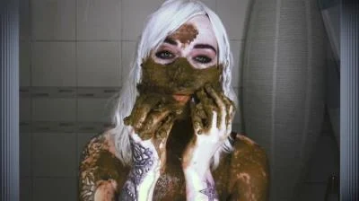 SG-Video (Betty) - Mega Scat Eat Model Betty Eat Her XXL Shit [FullHD 1080p] (Masturbation, Shit)