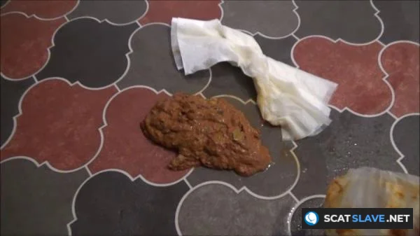 Scatshop.com: (Mistress Roberta) - Teasing And Cereals Breakfast [SD] (517 MB)