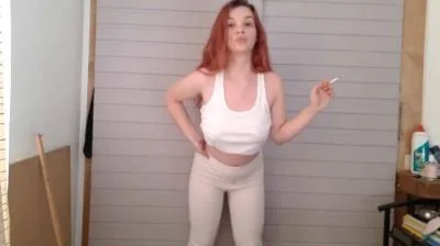 Scatbook.com: (XO Bunny) - Dance, Fart, Shit, Squish It [HD 720p] (81.2 MB)