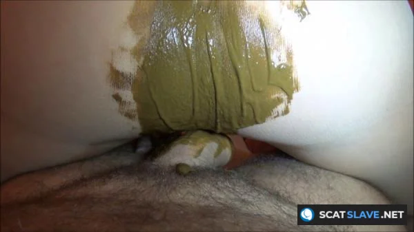 Scatshop.com: (DirtyScatGirl) - Scat Couple In Pantyhose [HD 720p] (1.10 GB)