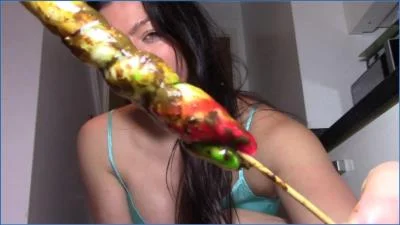 How I Make Scat Candys [FullHD 1080p / 1.01 GB]