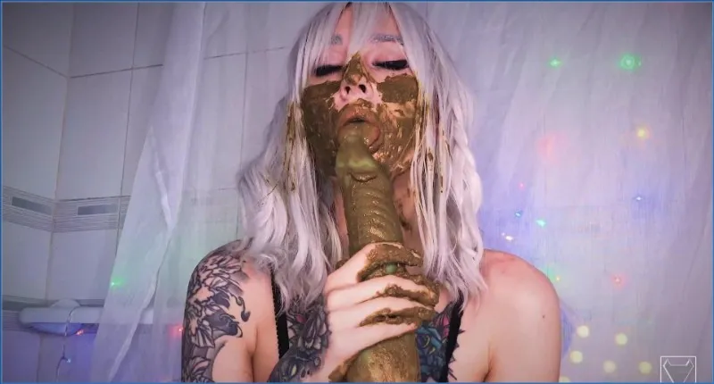 Mega Shit And Erotic Mastrubation By Scat Star Betty (SG-Video) - Kaviar Video - scat porn video at ScatSlave.net