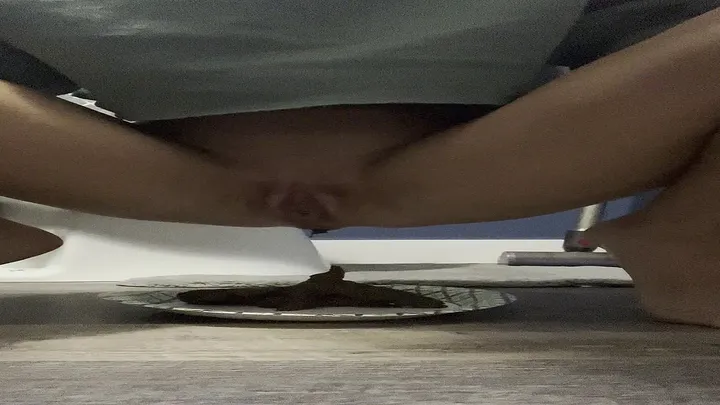 Quick Poop Drop: Unfiltered Scat Action in Full Detail - scat porn video at ScatSlave.net