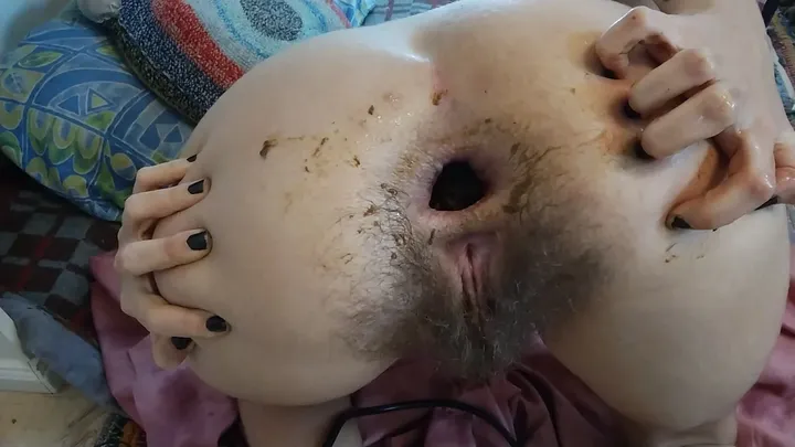PiPayPipo Displays Deep Anal Gaping and Messy Scat Solo - scat porn video at ScatSlave.net